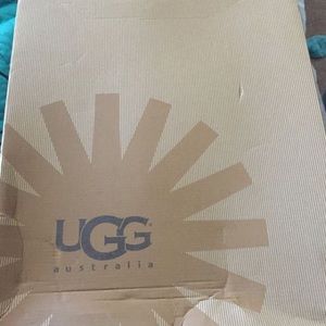 NEW Ugg Bailey bow boots